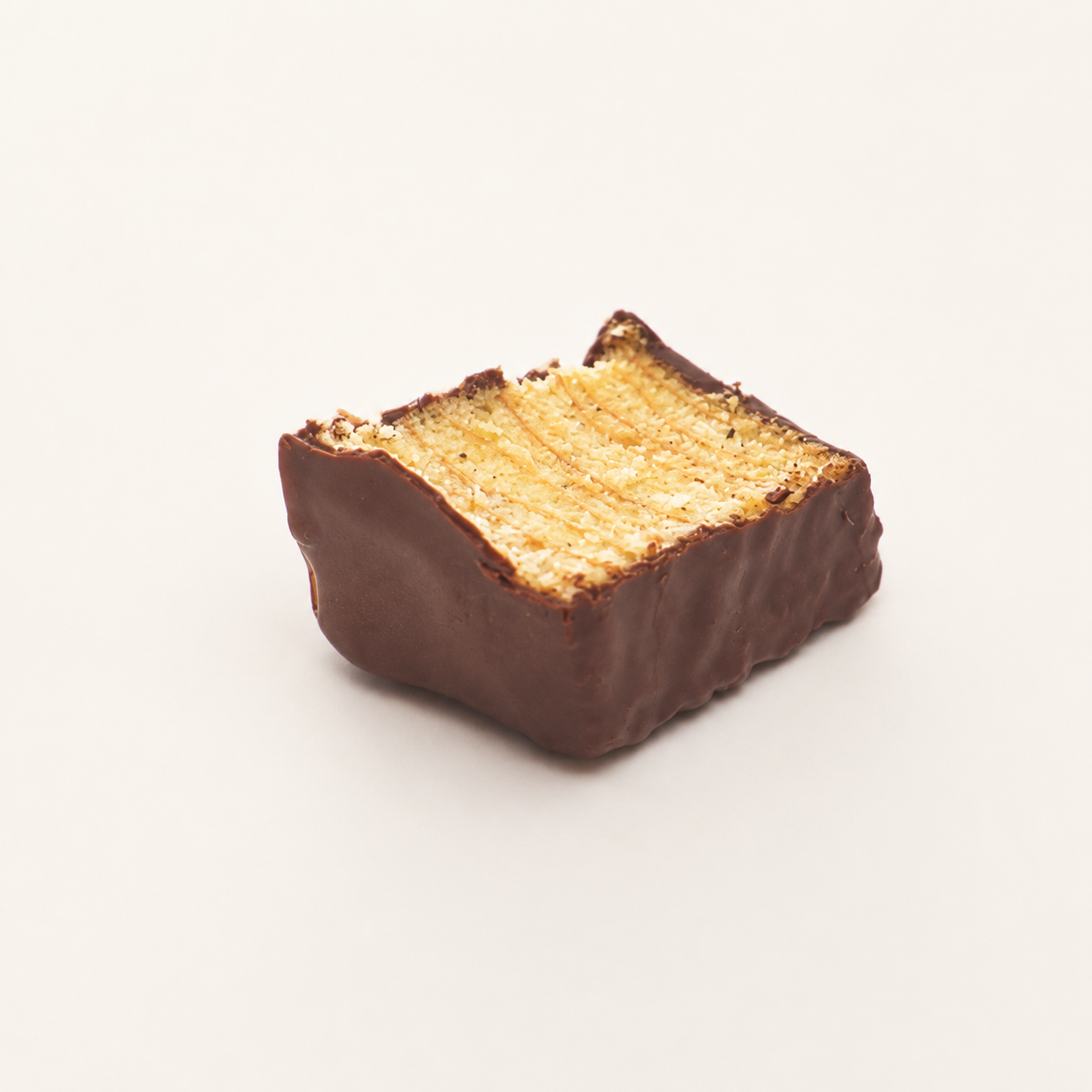 Baumkuchenspitzen mit Zartbitterschokolade 125g